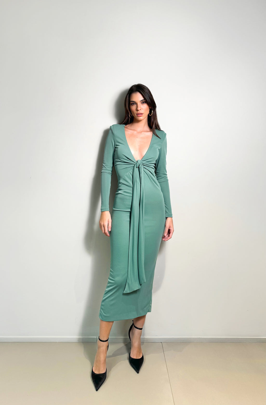 Abito Scollo Profondo